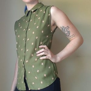 Bongo sleeveless cactus print button up shirt